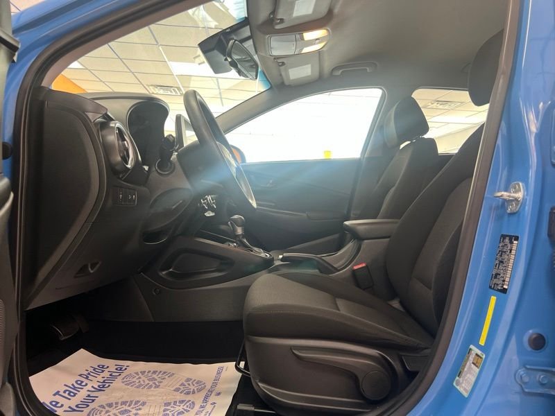Certified Used 2022 Blue Hyundai SEL image 17