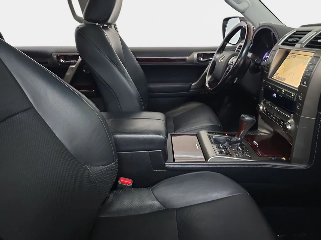 2019 Lexus GX LUXURY - Photo 10