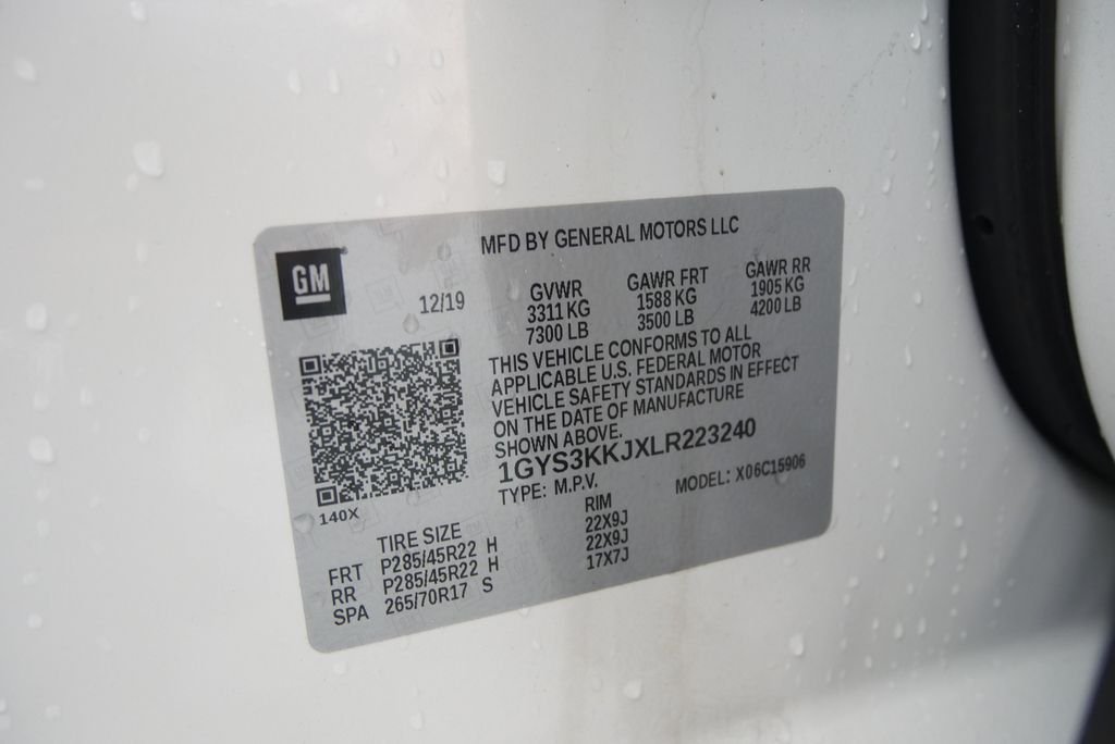 Used 2020 Crystal White Cadillac Platinum Edition image 26