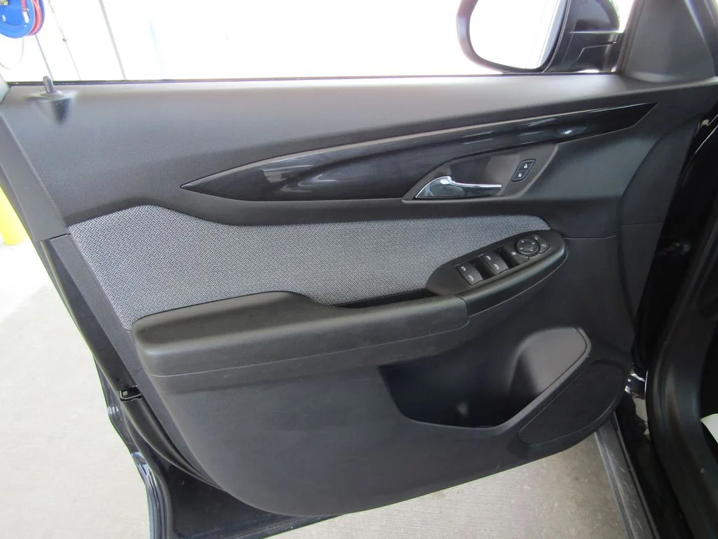 Used 2025 Black Chevrolet LT image 16