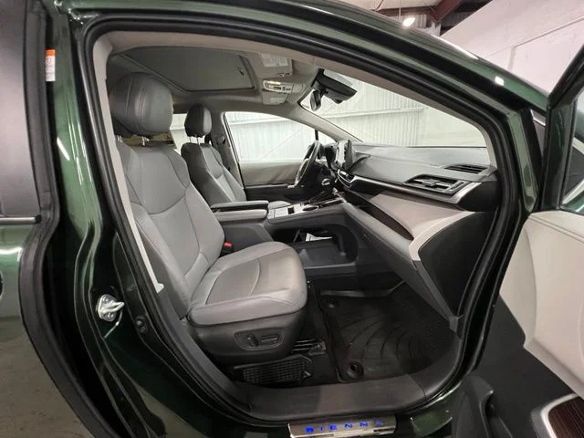 Photo 18