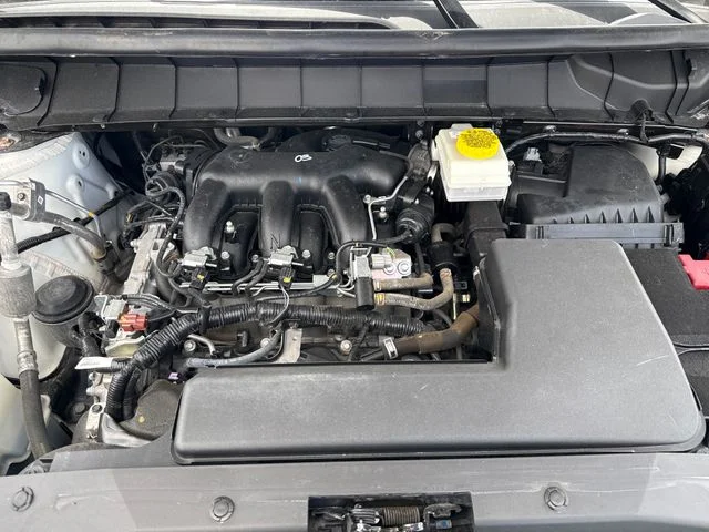 Used 2024 White Nissan Rock Creek image 17