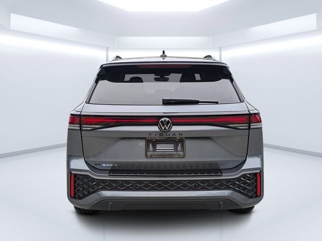 New 2026 Gray Volkswagen 2.0T SE R-Line Black image 4