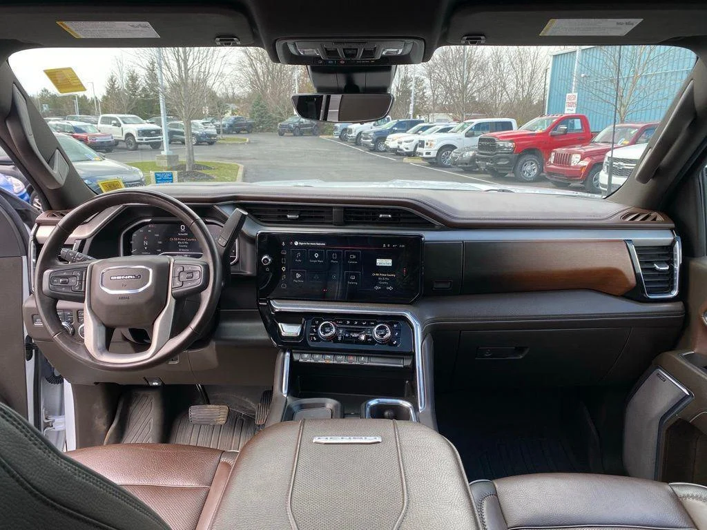 Used 2024 Summit White GMC Denali image 3