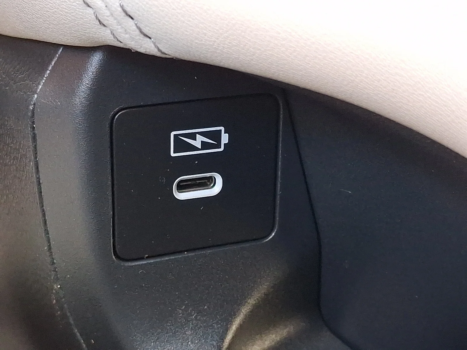 Used 2025 Platinum White Pearl Honda EX-L image 23