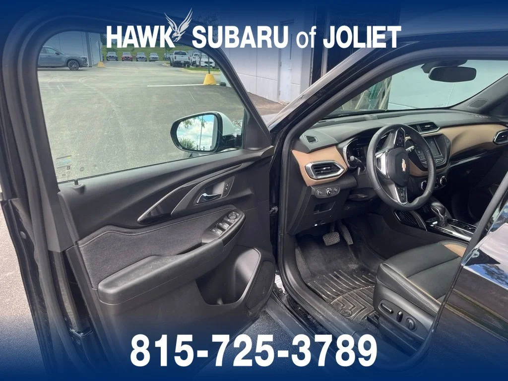 Used 2022 Mosaic Black Metallic Chevrolet ACTIV image 11