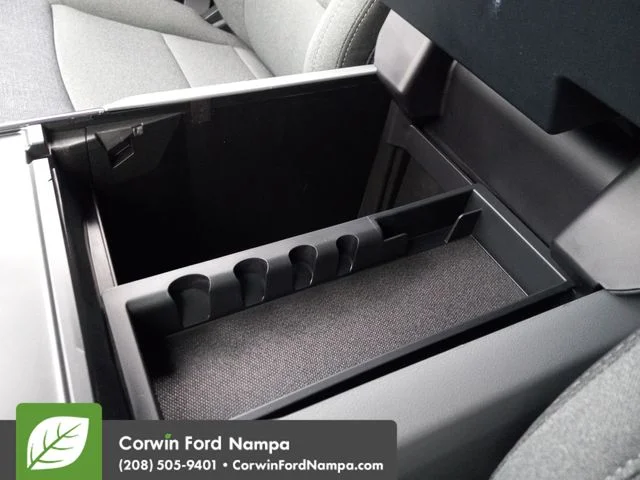 New 2026 Carbonized Gray Metallic Ford XLT image 20