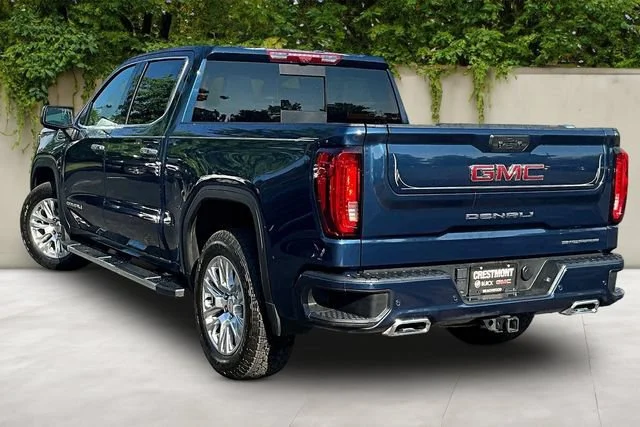 Used 2023 PACIFIC BLUE METALLIC GMC Denali image 4