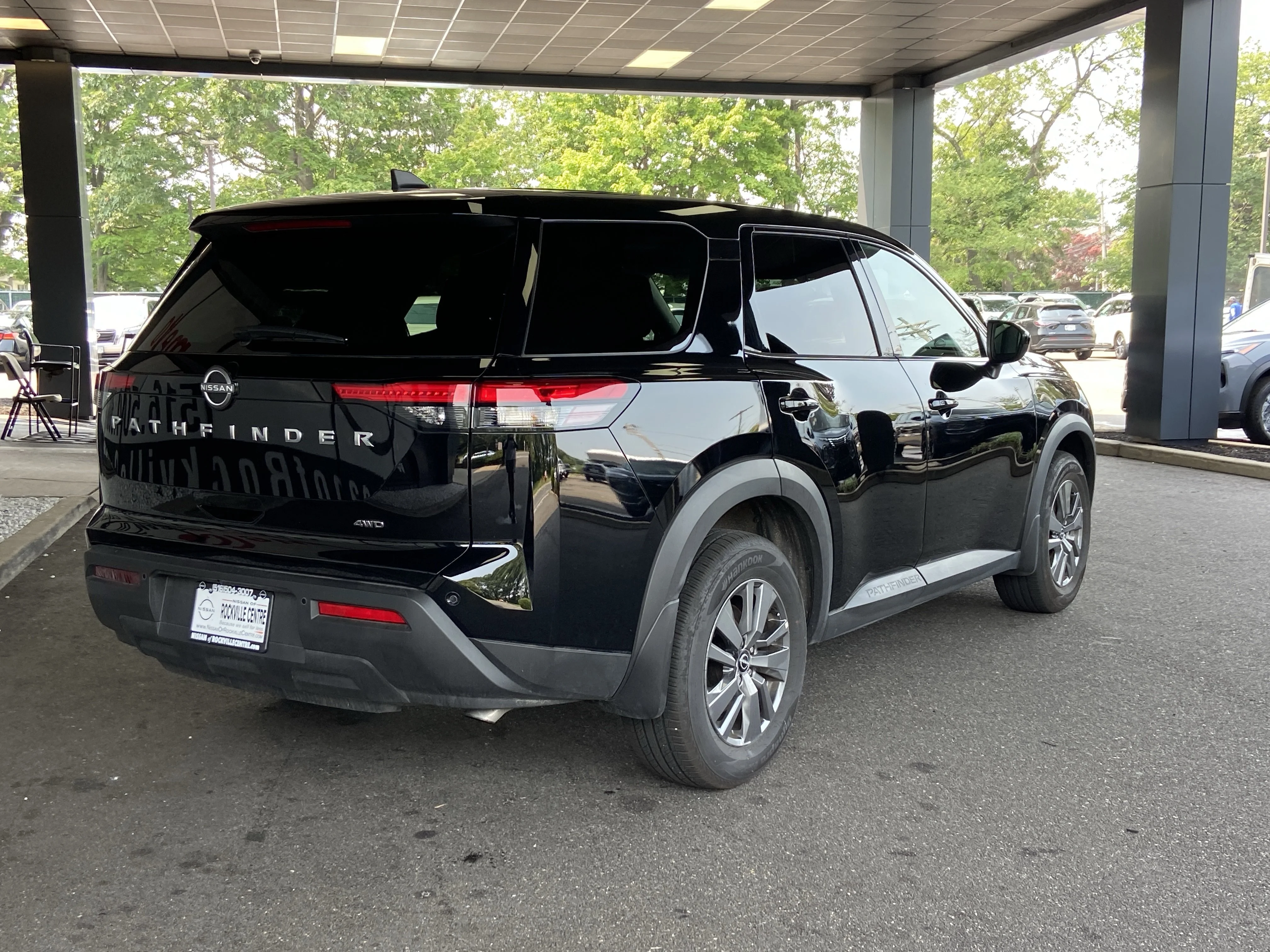 Used 2025 Super Black Nissan S image 5