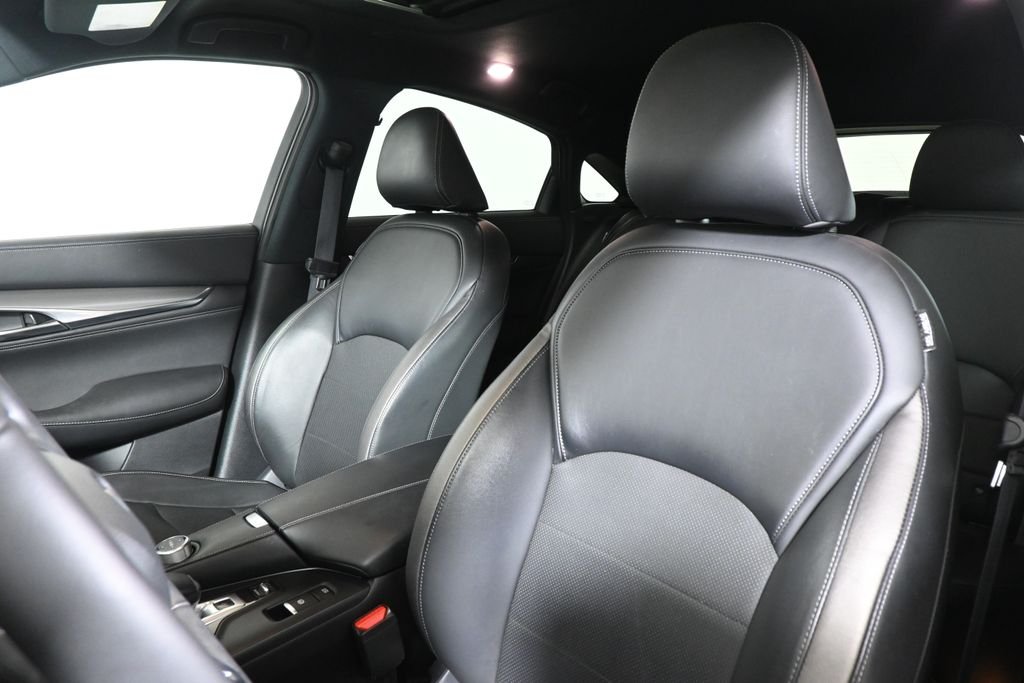 Certified Used 2023 Black INFINITI LUXE image 16