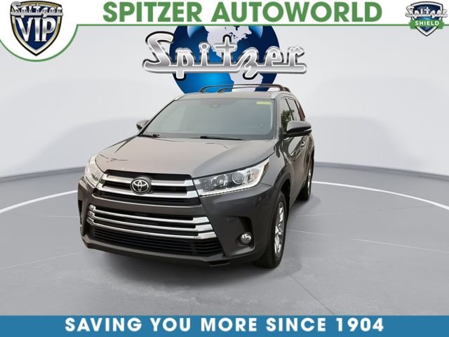Used 2017 Gray Toyota Limited image 3