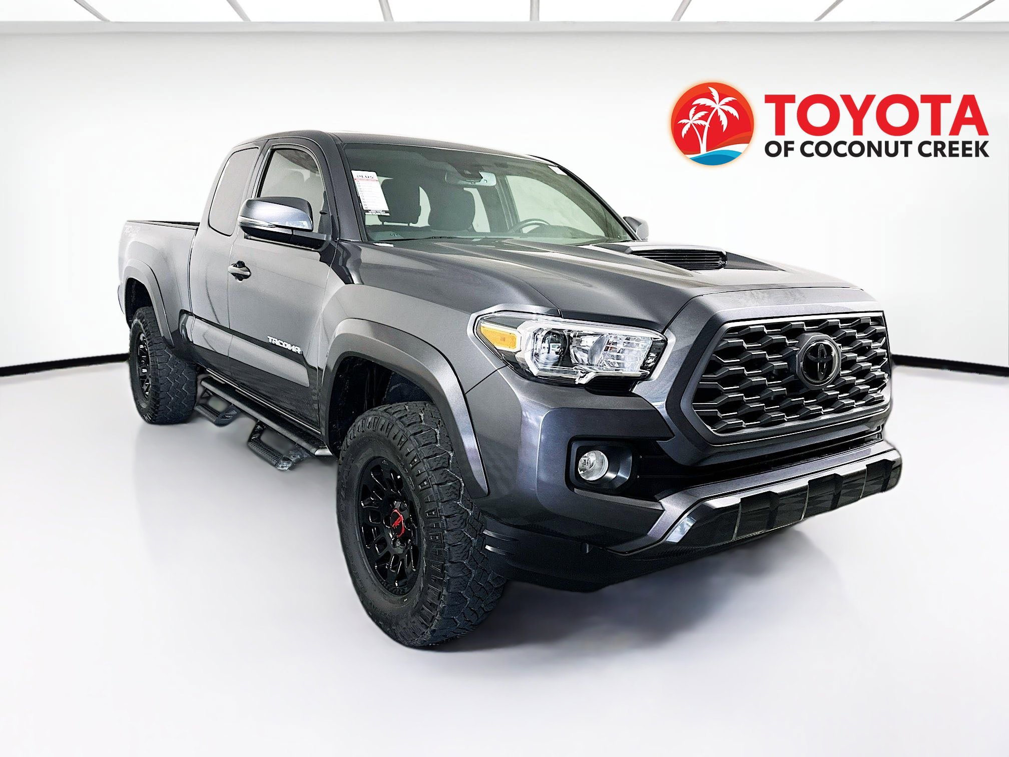 2022 Toyota Tacoma thumbnail 3