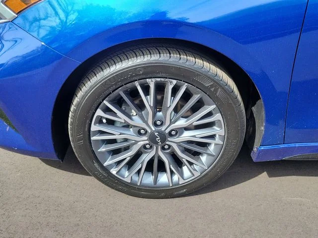 Certified Used 2024 Deep Sea Blue Kia GT-Line image 6
