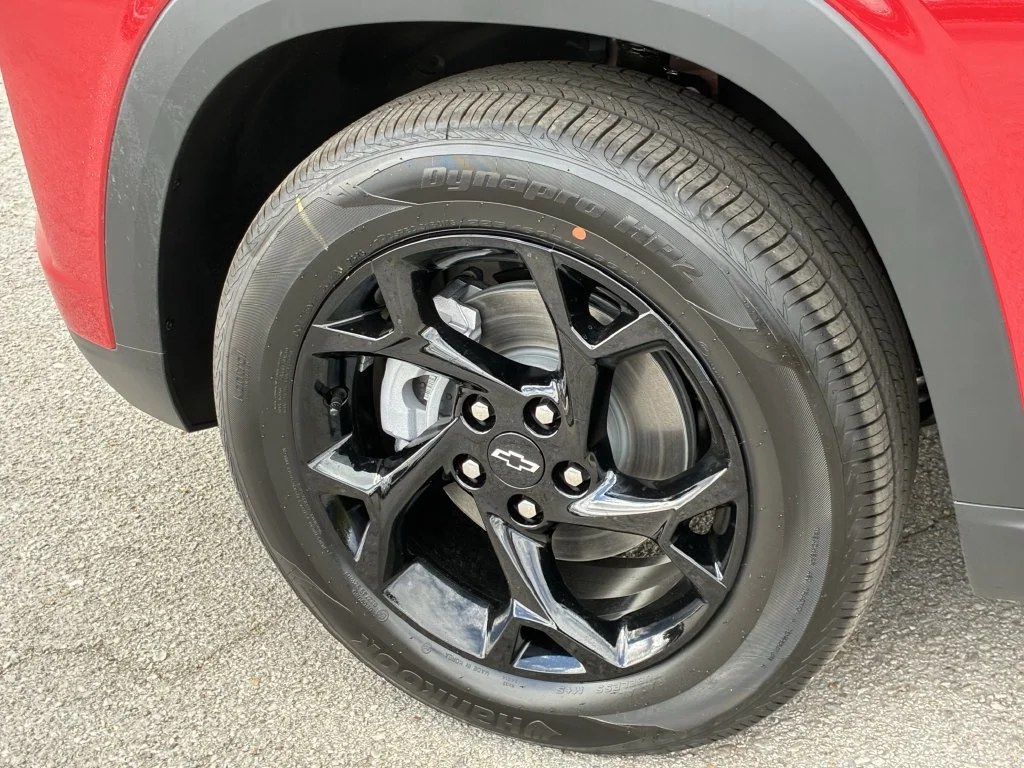 2026 Chevrolet Trax LT - Photo 10