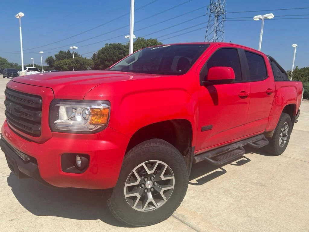Used 2016 Red GMC SLE1 image 1