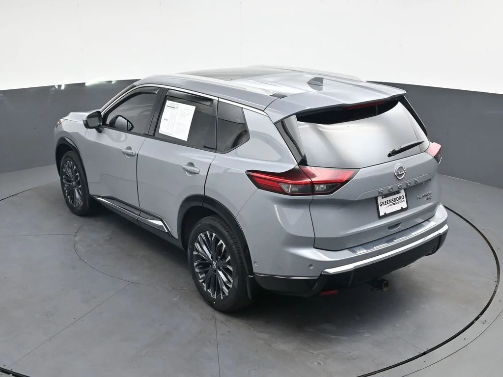 Used 2024 Gray Nissan Platinum image 36