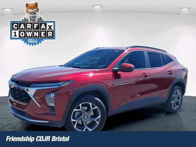 Used 2025 Red Chevrolet LT image 1