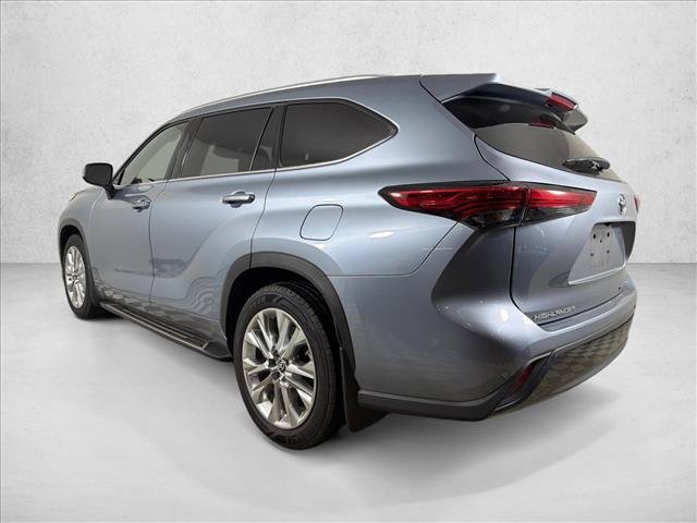 Certified Used 2021 MOON DUST Toyota  image 7