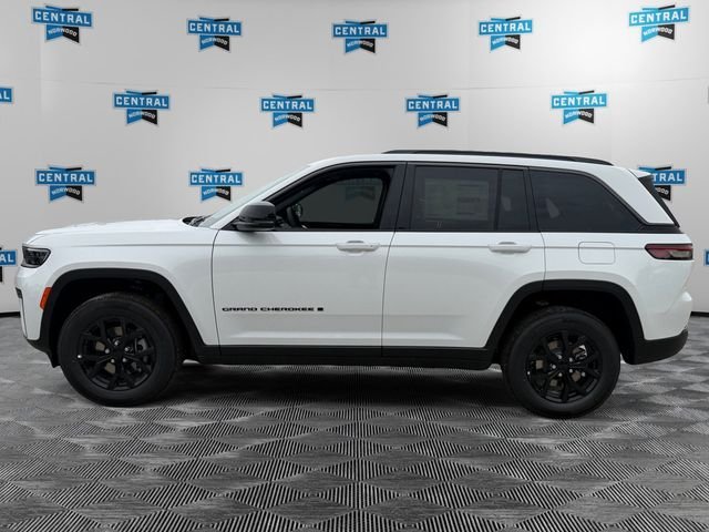New 2026 Bright White Clear-Coat Exterior Paint Jeep Altitude image 2