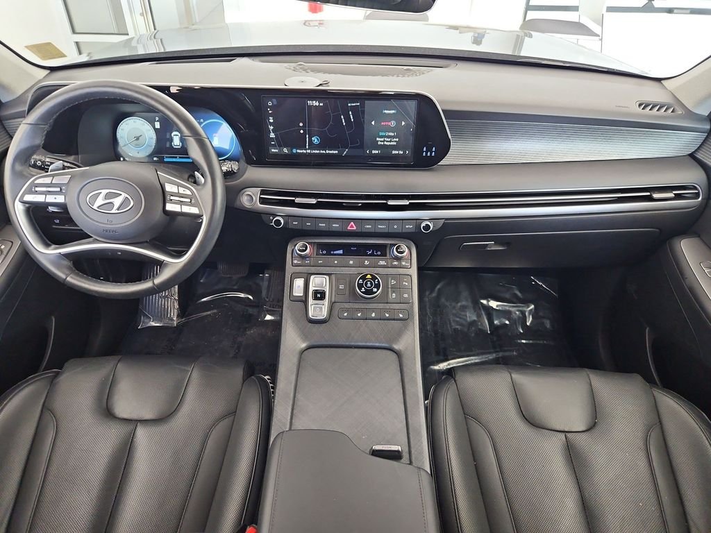 Used 2023 Abyss Black Pearl Hyundai Limited image 22