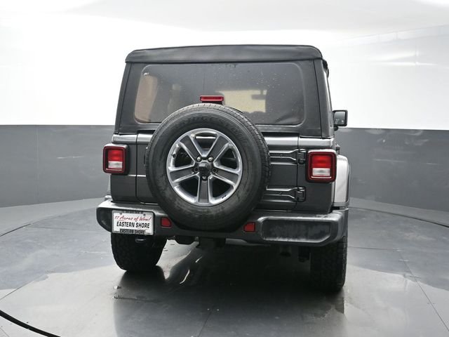 Used 2022 Gray Jeep Unlimited Sahara image 6