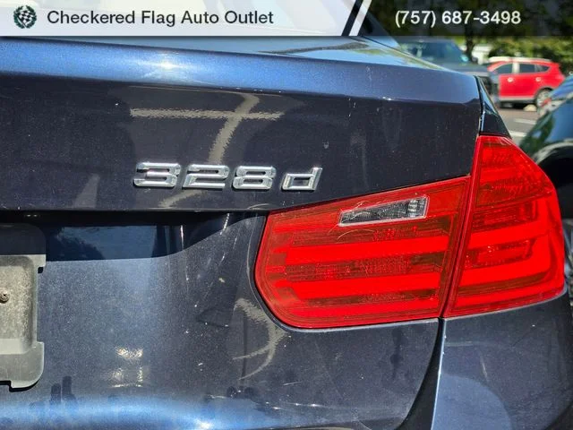 Used 2014 Imperial Blue Metallic BMW 328d xDrive image 8