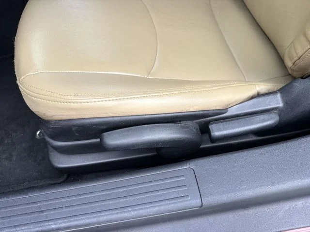 2012 Mazda MX-5 Miata Grand Touring Hard Top - Photo 12