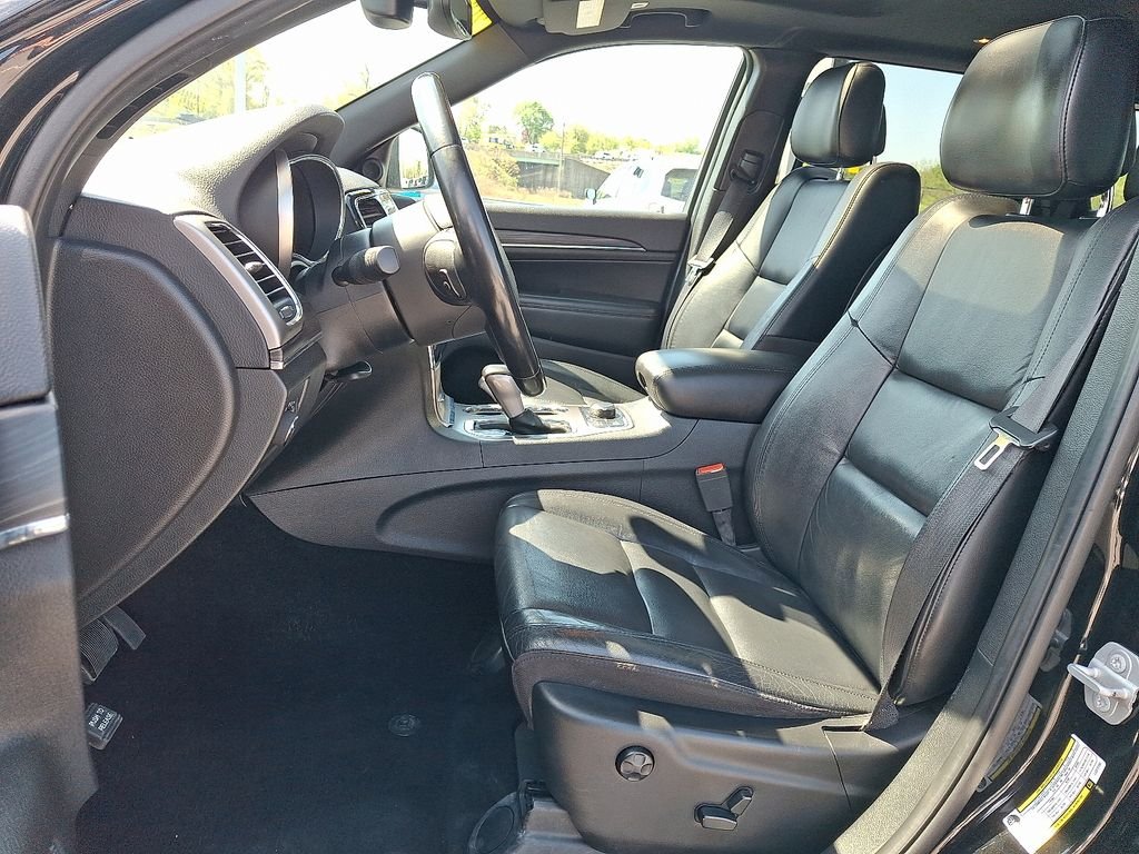 Used 2020 Black Jeep Limited image 14