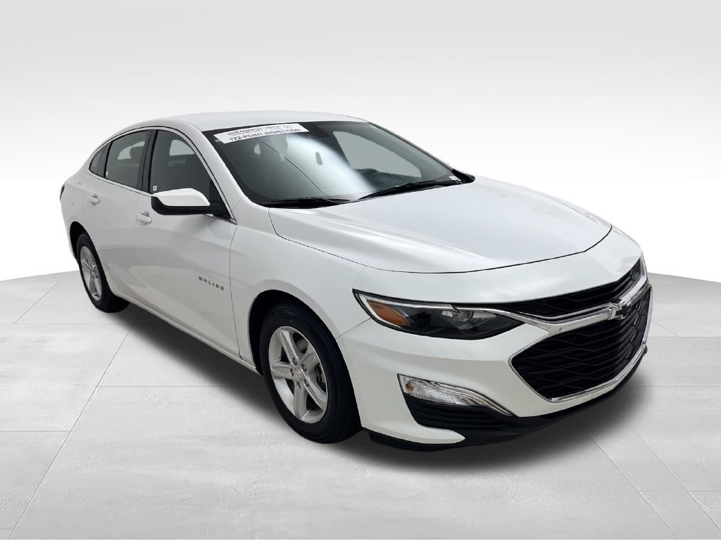 Used 2024 White Chevrolet LS image 7