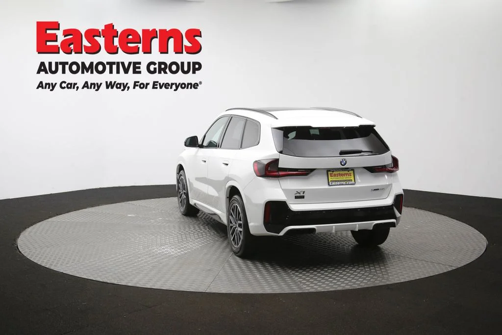 Used 2023 White BMW xDrive28i image 66