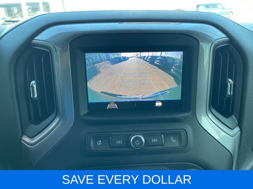 Used 2022 Black Chevrolet Custom image 9