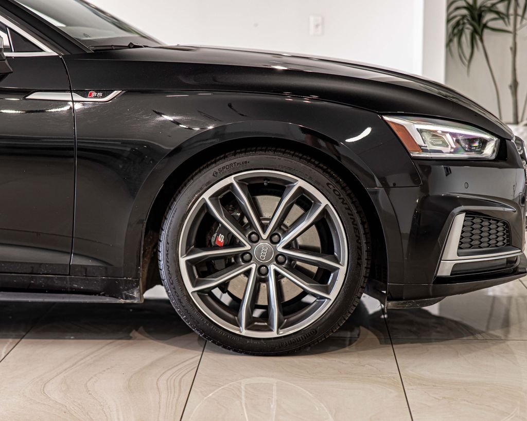 Used 2018 Black Audi 3.0T Prestige image 10
