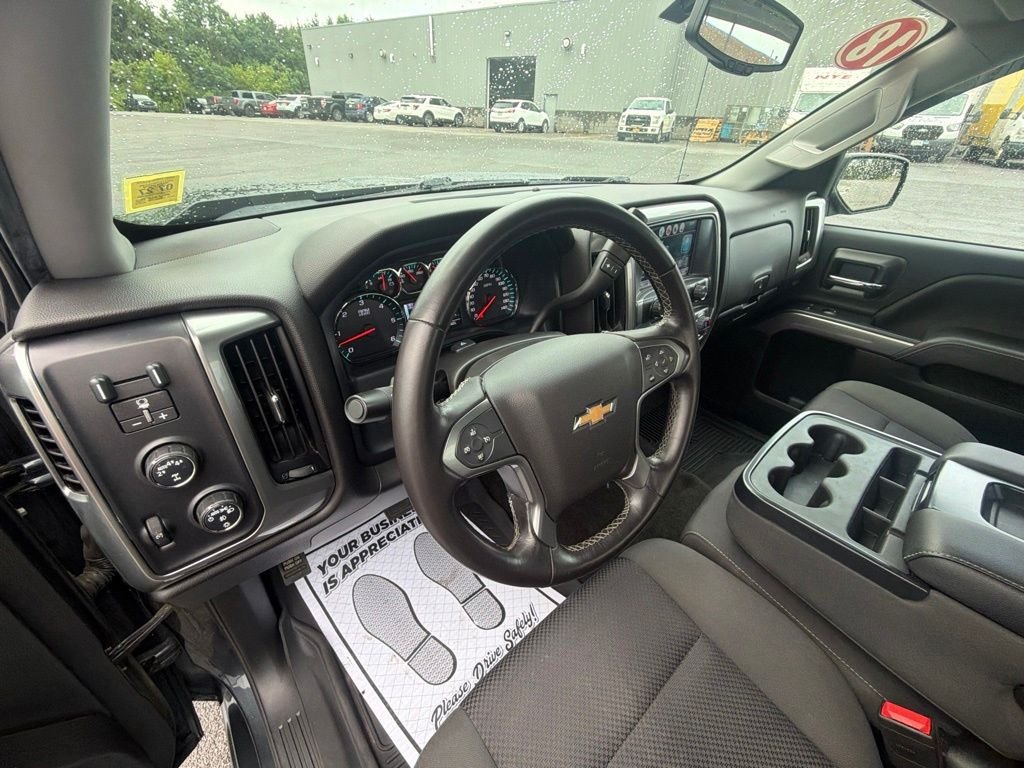 Used 2018 Gray Chevrolet LT image 15
