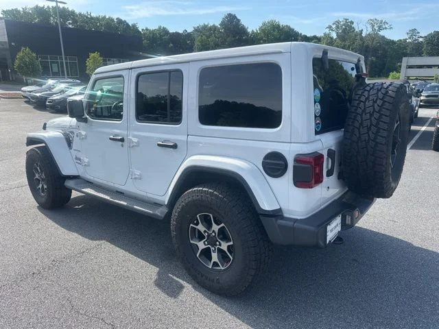 Used 2018 White Jeep Unlimited Sahara image 5