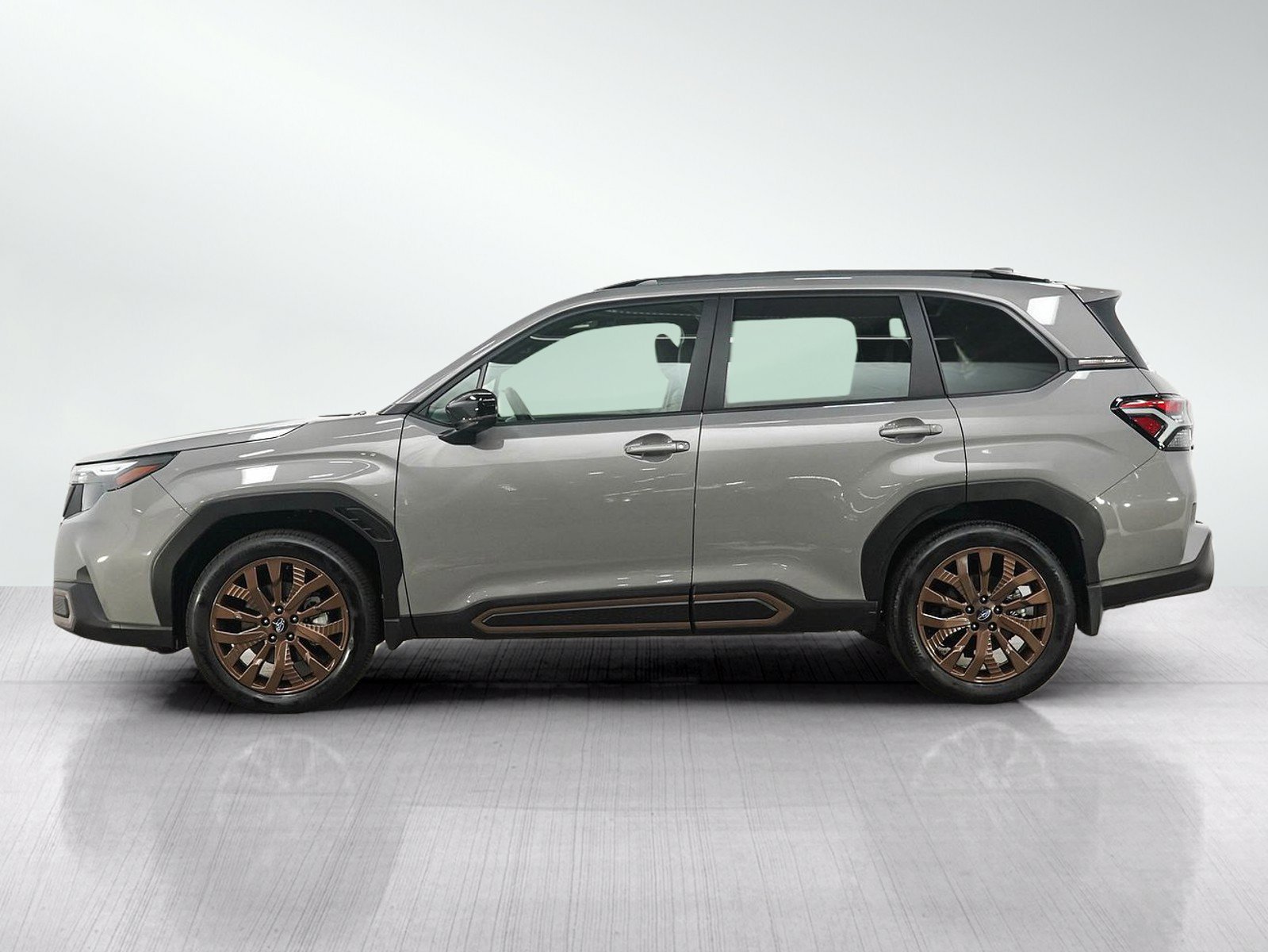 Used 2025 Subaru Forester Sport with VIN JF2SLDHC0SH499913 for sale in South Saint Paul, Minnesota