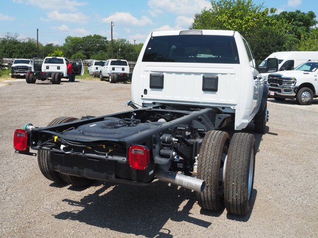 New 2026 Bright White Clearcoat RAM Tradesman image 7