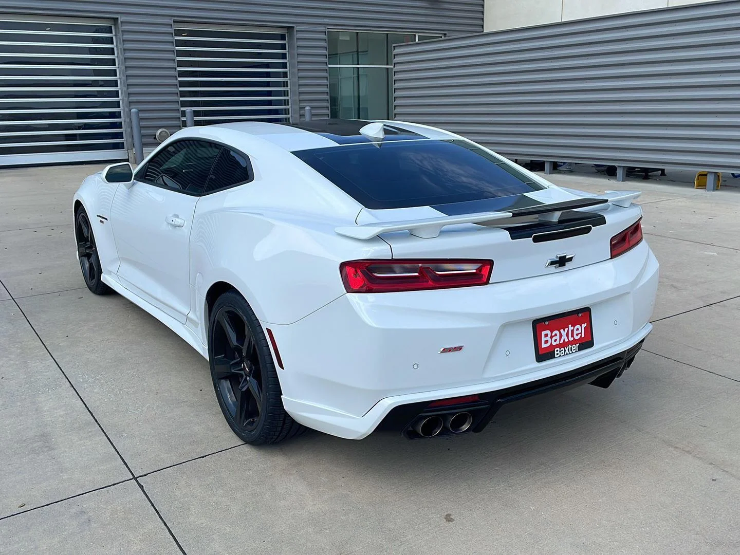 Used 2018 Summit White Chevrolet 2SS image 11