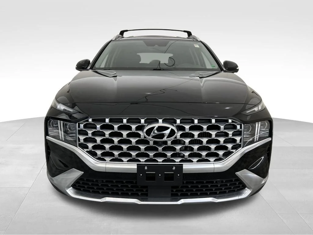 Used 2022 Black Hyundai Limited image 9