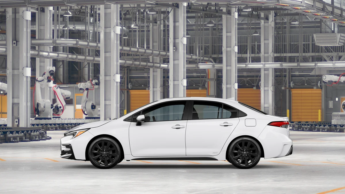New 2026 Ice Cap Toyota Hybrid SE image 4