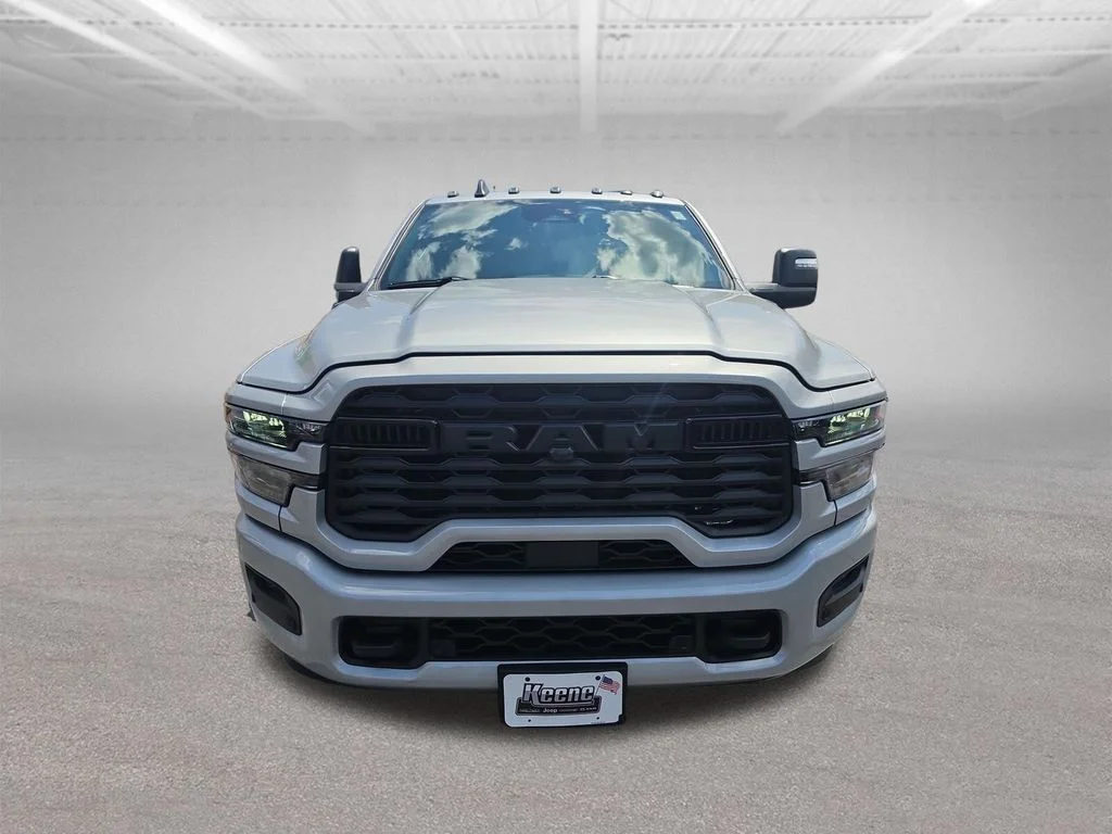 New 2026 Silver-Zynith Exterior Paint RAM Big Horn image 9