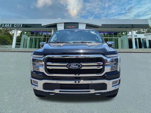 Used 2024 Black Ford Lariat image 8