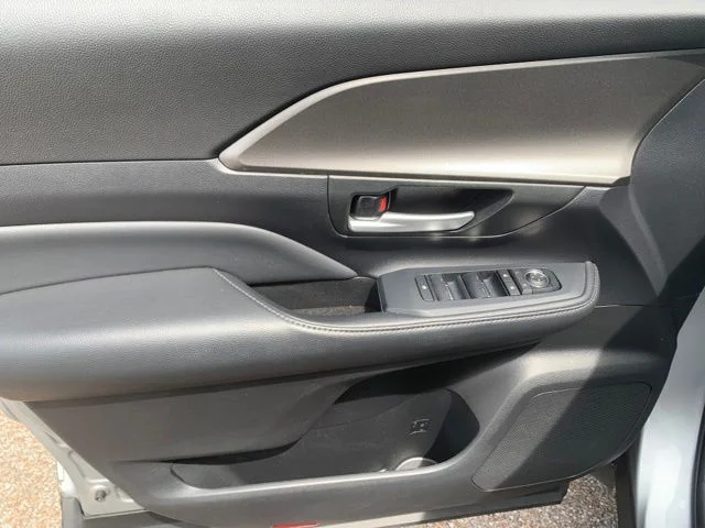 Used 2024 Silver Toyota XLE image 12