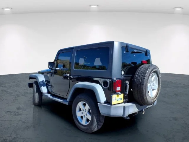 Used 2016 Black Jeep Sport image 9