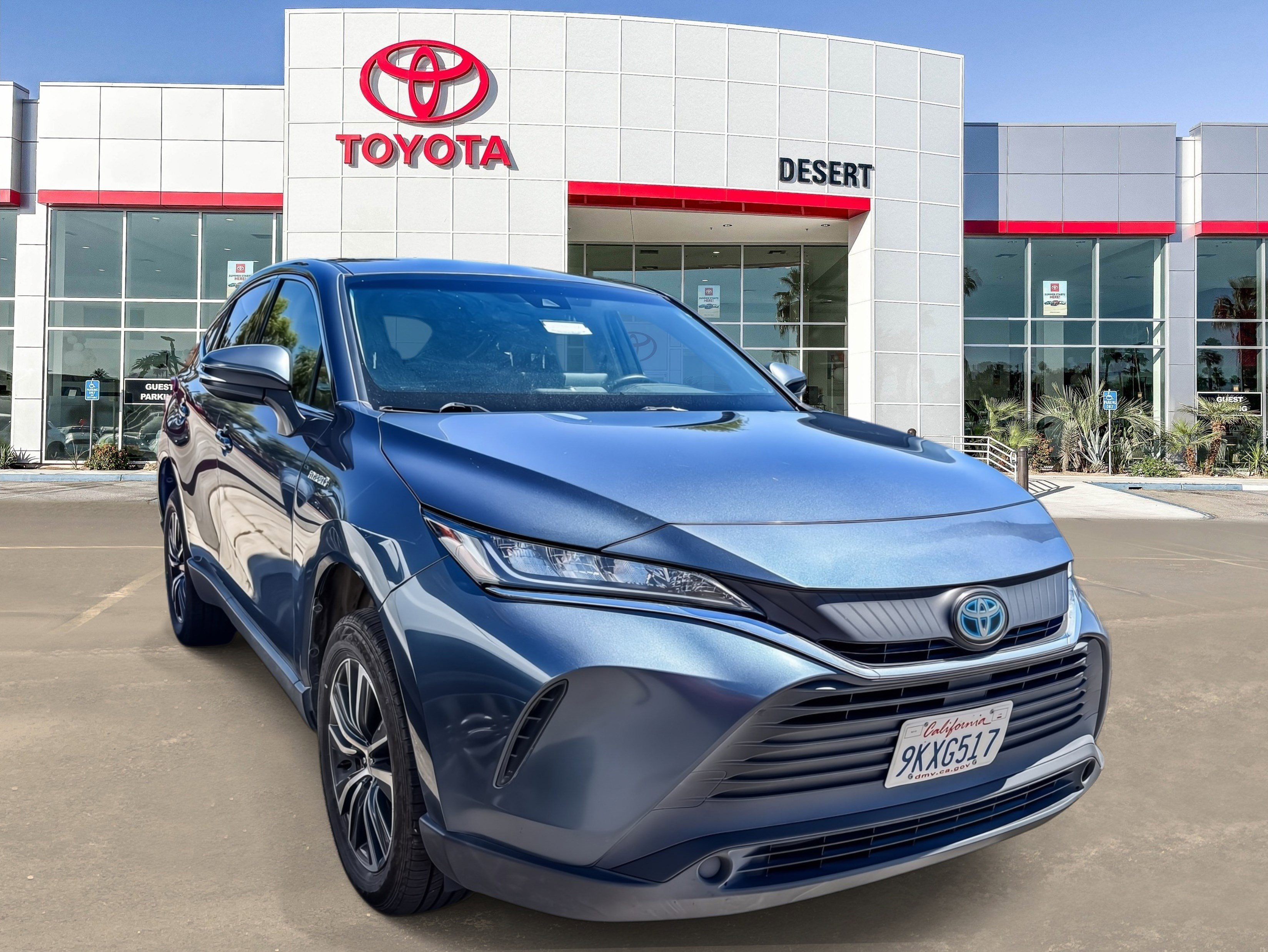 2021 Toyota Venza LE Hybrid AWD's photo
