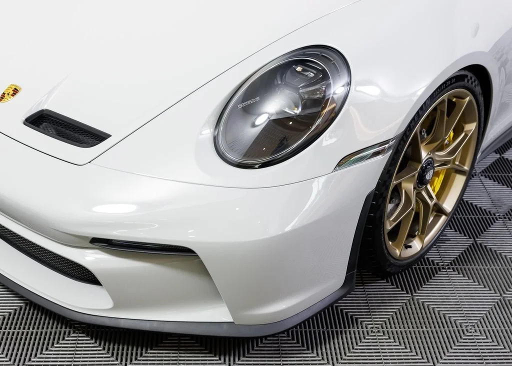 Used 2024 Chalk Porsche GT3 Touring image 33