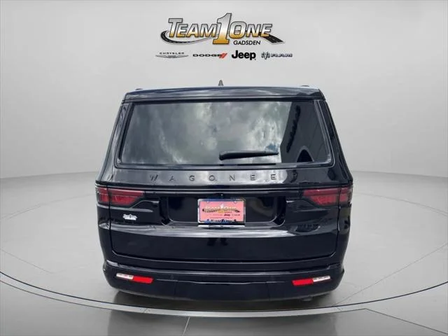 New 2025 Diamond Black Crystal Pearl-Coat Exterior Paint Jeep Series II image 8