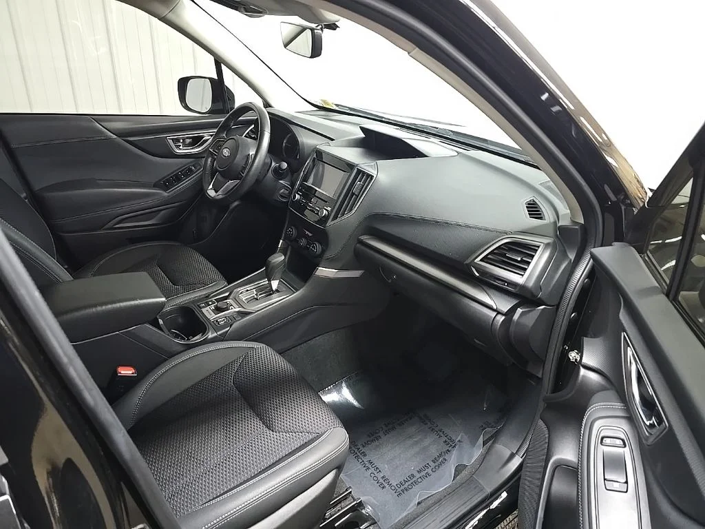 Used 2021 Black Subaru Premium image 16