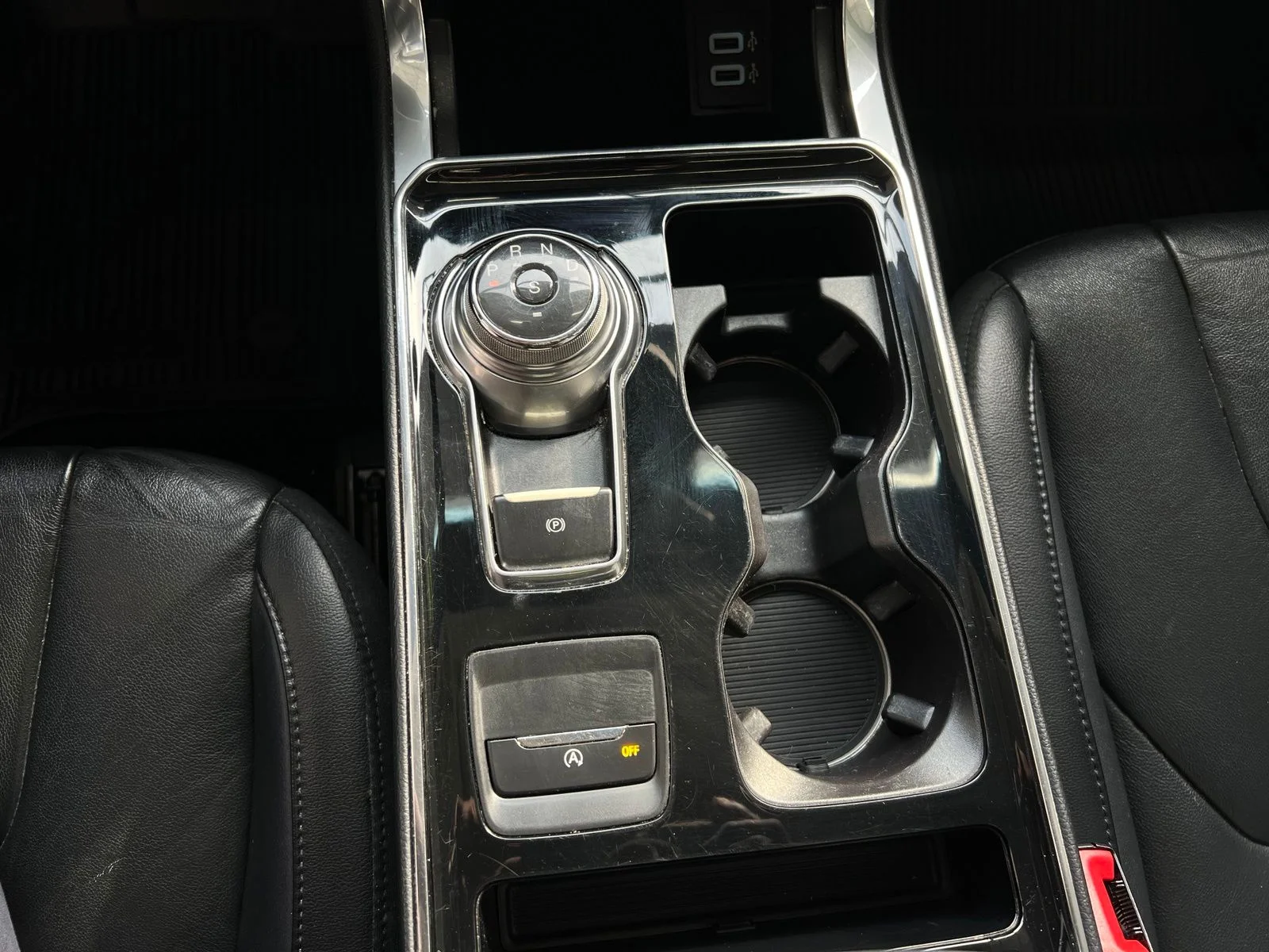 Used 2019 Red Ford Titanium image 15