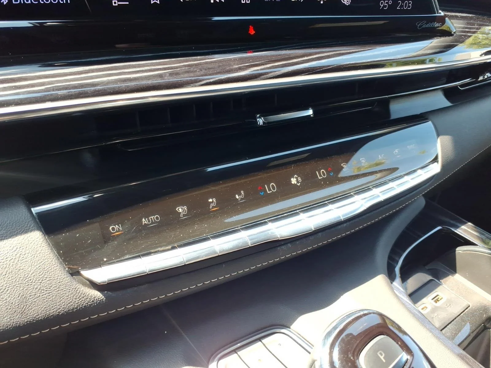 Used 2023 Crystal White Tricoat Cadillac 4WD Sport image 21