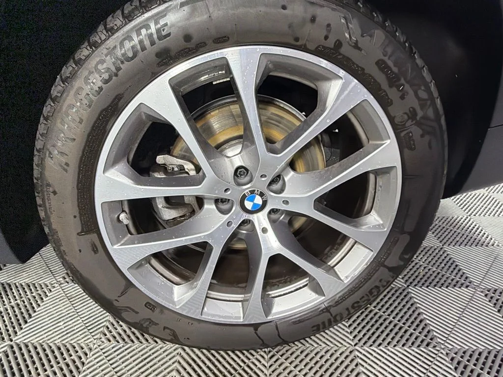 Certified Used 2024 Blue Ridge Mountain Metallic BMW xDrive40i image 9